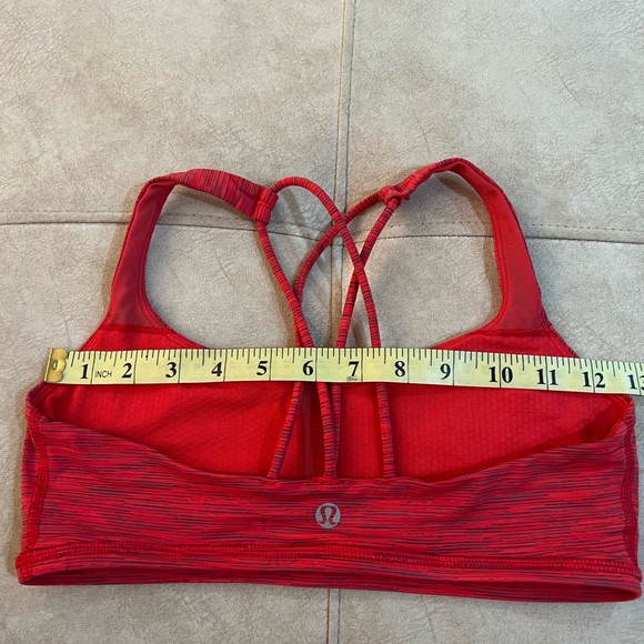 Lululemon Sports Bra Free to Be Size 6 - Picture 8 of 11